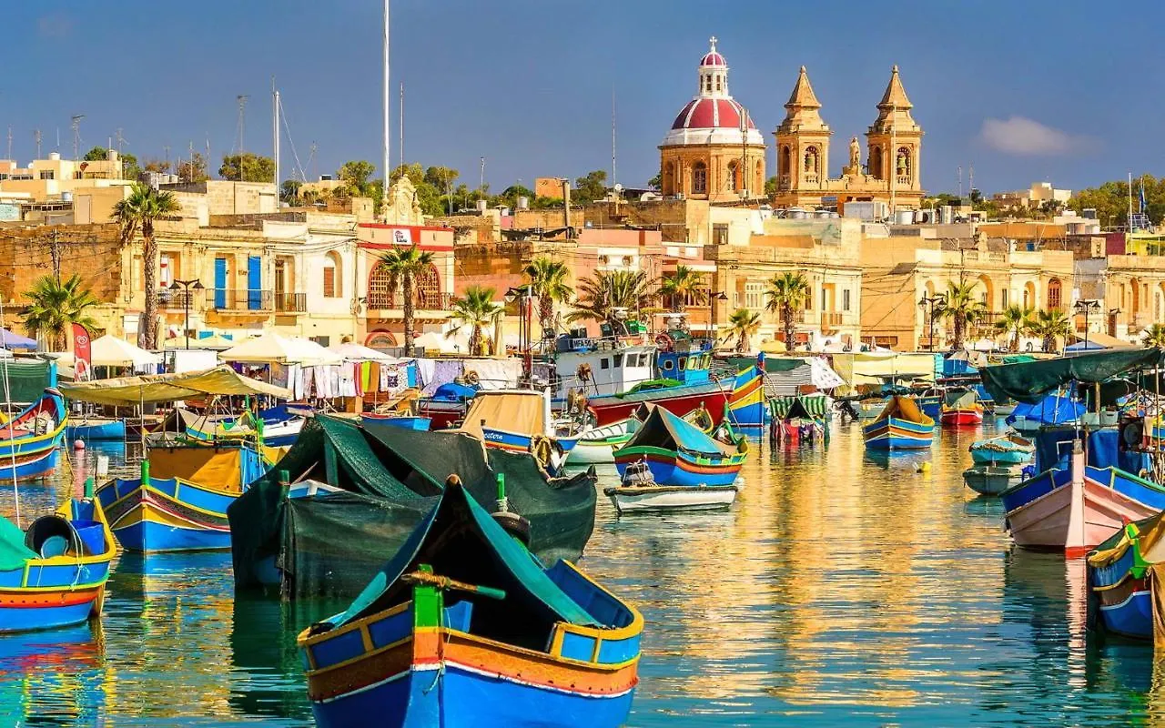 Idyllic Apartment Steps From The Promenade Sliema 0*,  Malta